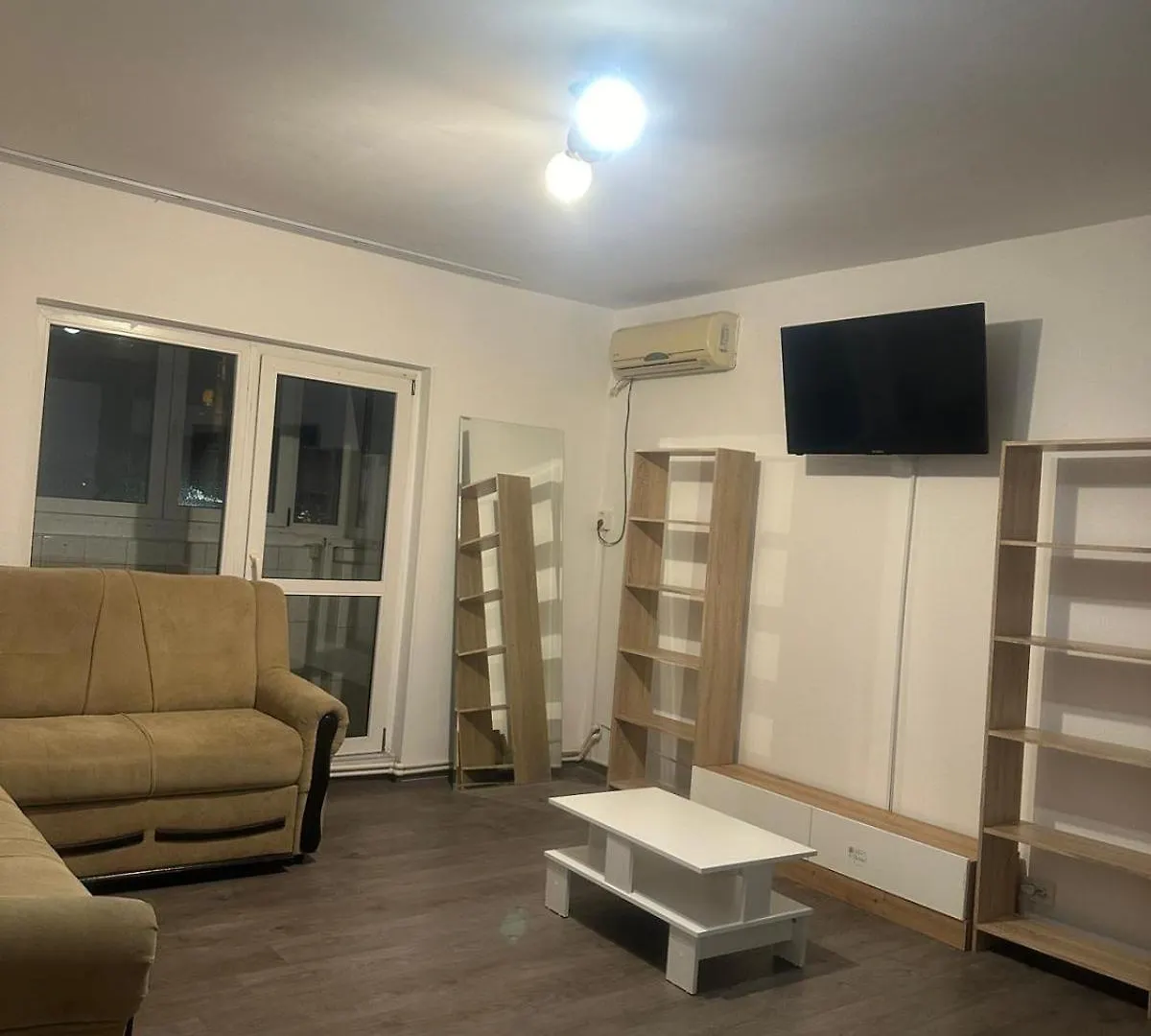 Parc Sebastian Apartment Bucharest